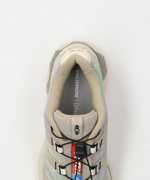 SALOMON(サロモン)の「<Salomon> XT-4 OG AURORA BOREALIS/スニーカー(スニーカー・レディース・ブラック・25cm/24.5cm/24cm/23.5cm/23cm)」の2枚目の写真