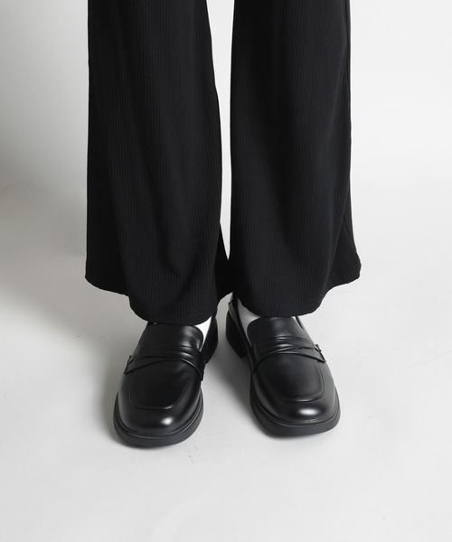 shoes365(シューズスリーシックスファイヴ)の「【shoes365】ミドルヒールローファー(ローファー・レディース・ブラック/オフホワイト・23.0cm/23.5cm/24.0cm/24.5cm/22.5cm/25.0cm)」の9枚目の写真