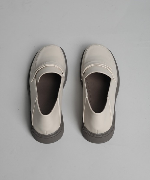 shoes365(シューズスリーシックスファイヴ)の「【shoes365】ミドルヒールローファー(ローファー・レディース・ブラック/オフホワイト・23.0cm/23.5cm/24.0cm/24.5cm/22.5cm/25.0cm)」の13枚目の写真