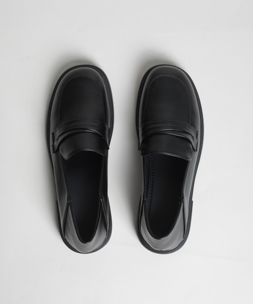 shoes365(シューズスリーシックスファイヴ)の「【shoes365】ミドルヒールローファー(ローファー・レディース・ブラック/オフホワイト・23.0cm/23.5cm/24.0cm/24.5cm/22.5cm/25.0cm)」の19枚目の写真