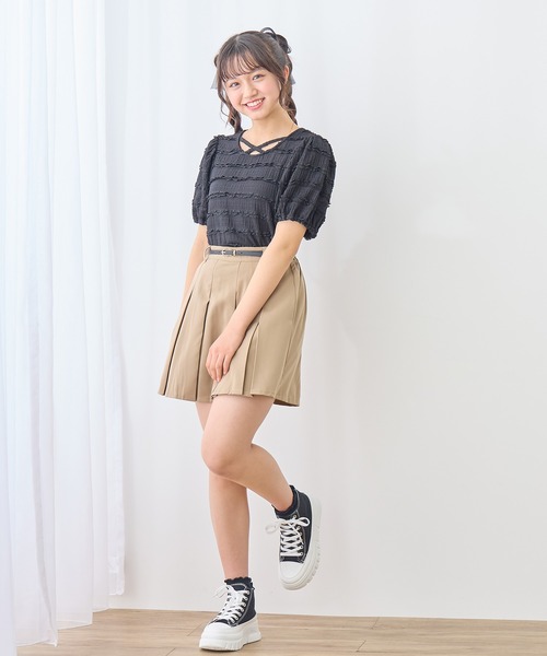 Amourire girl（アムリールガール）の「シャーリングレースTシャツ/ブラウス(130㎝～160㎝)（Tシャツ/カットソー・キッズ・オフホワイト/ブラック・140cm/160cm/150cm/130cm）」の16枚目の写真