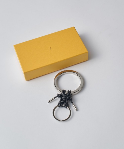 ITTI(イッチ)の「【ITTI/イッチ】cristy knotman ring(その他小物・メンズ・ブラック/グレー系その他・FREE)」の7枚目の写真