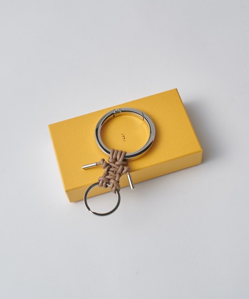 ITTI(イッチ)の「【ITTI/イッチ】cristy knotman ring(その他小物・メンズ・ブラック/グレー系その他・FREE)」の4枚目の写真