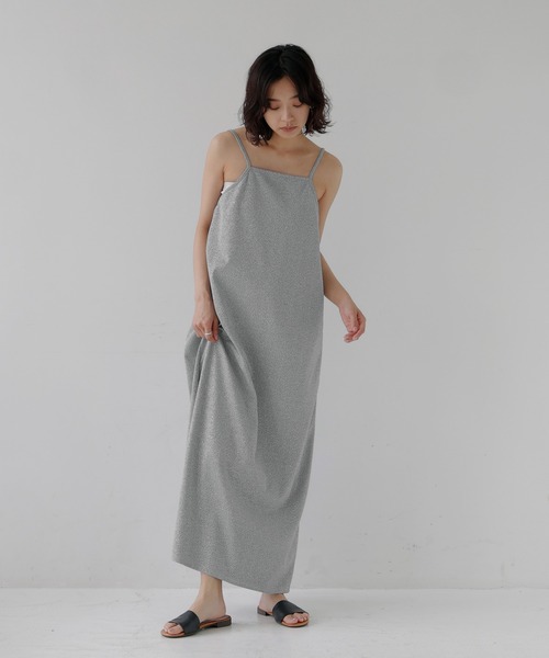 hellam（へラム）の「ラメキャミワンピース（ワンピース・レディース・グレー/ブラック・FREE）」の8枚目の写真