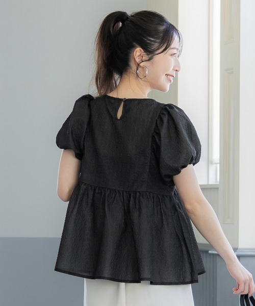 coca(coca)(コカ)の「【WEB限定セール】シアーエンボスペプラムブラウス(シャツ/ブラウス・レディース・ブラック/アイボリー・M/L)」の12枚目の写真