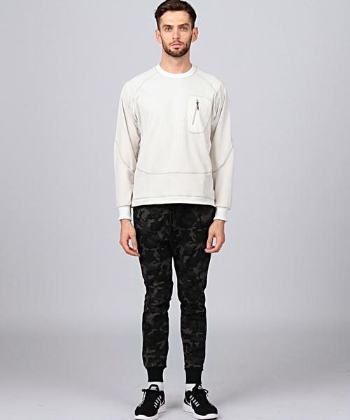 NIKE（ナイキ）の「NIKE（ナイキ） テックフリースパンツ 1MM（その他パンツ・メンズ・ブラック・X-LARGE/MEDIUM/SMALL/LARGE）」の4枚目の写真