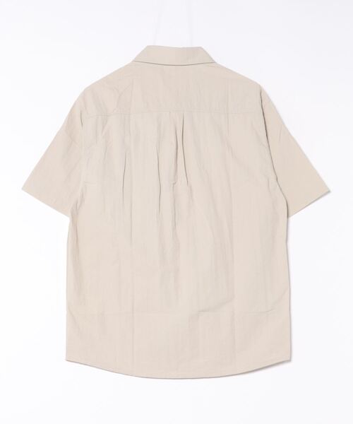 aimoha（アイモハ）の「aimoha outdoorユニセックス　ポケット　シャツ (SS)（シャツ/ブラウス・レディース・グリーン/オフホワイト/ベージュ・MEDIUM/LARGE/X-LARGE）」の4枚目の写真