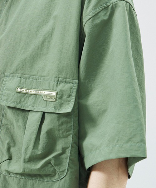 aimoha（アイモハ）の「aimoha outdoorユニセックス　ポケット　シャツ (SS)（シャツ/ブラウス・レディース・グリーン/オフホワイト/ベージュ・MEDIUM/LARGE/X-LARGE）」の11枚目の写真