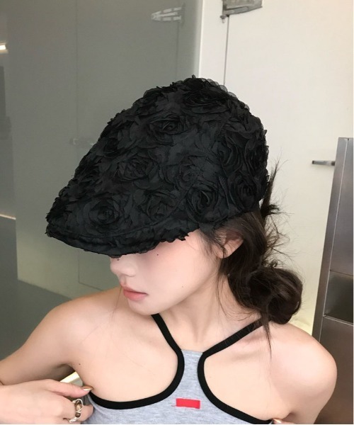gossip!ロサンゼルス(ゴシップロサンゼルス)の「立体ローズ付き チュール ラメドット バスクバレー/ハンチング/ベレー帽(ハンチング/ベレー帽・レディース・ホワイト/ブラック・FREE)」の22枚目の写真
