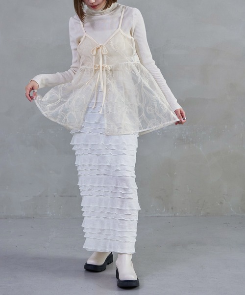 Fashion Letter(ファッションレター)の「シアーキャミソールビスチェ カップなし トップス キャミ リボン 刺繍 フレア 透け感 シースルー(キャミソール・レディース・アイボリー/ブラック・M)」の13枚目の写真