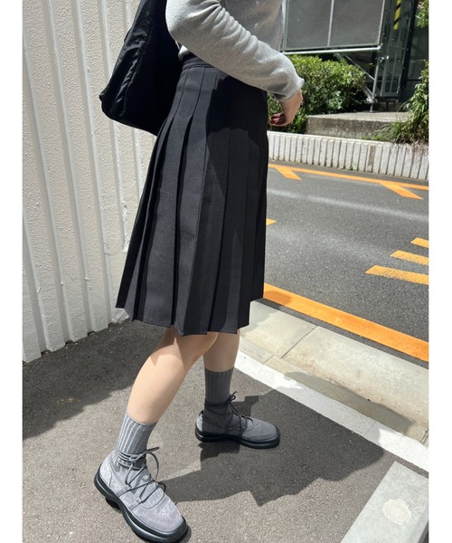 PHILLY(フィリー)の「【PHILLY】ミドルプリーツスカート(スカート・レディース・グレー/ネイビー/ブラック・SMALL/MEDIUM)」の7枚目の写真