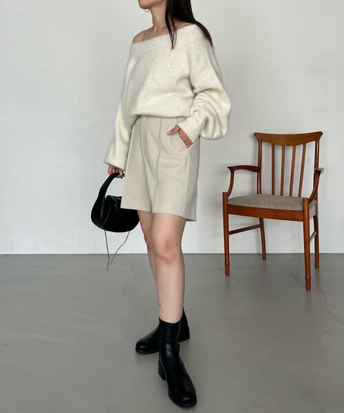 CAPRICIEUX LE'MAGE(カプリシューレマージュ)の「ピンタックショートパンツ(その他パンツ・レディース・ブラック/チャコールグレー/ホワイト系その他・38/36)」の11枚目の写真