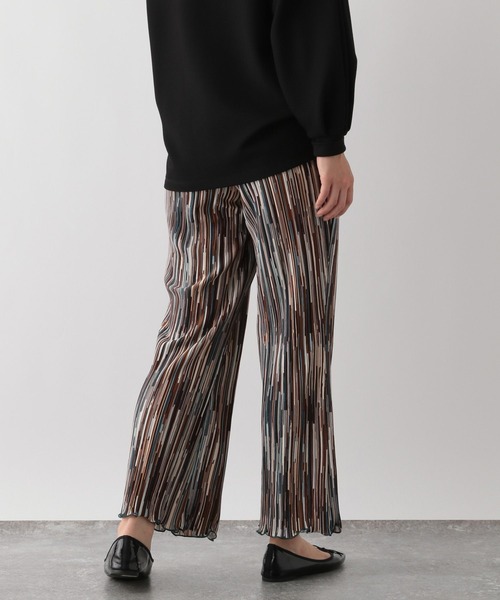 GLOBAL WORK Smile Seed Store（グローバルワーク スマイルシードストア）の「柄プリーツフレアパンツ/147047（その他パンツ・レディース・グリーン系その他/ブルー系その他・MEDIUM/LARGE）」の20枚目の写真