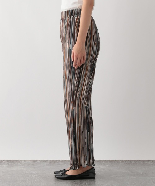 GLOBAL WORK Smile Seed Store（グローバルワーク スマイルシードストア）の「柄プリーツフレアパンツ/147047（その他パンツ・レディース・グリーン系その他/ブルー系その他・MEDIUM/LARGE）」の5枚目の写真