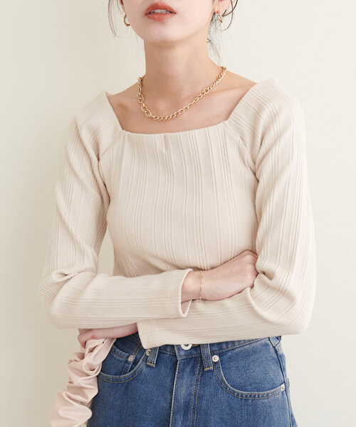 natural couture（ナチュラルクチュール）の「【WEB限定】スクエアネックランダムテレコトップス（Tシャツ/カットソー・レディース・モカ/アイボリー/ブラック・FREE）」の5枚目の写真