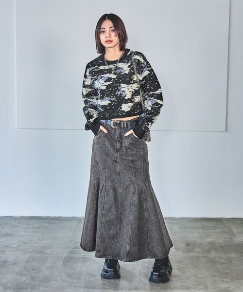 PAGEBOY（ページボーイ）の「アートパターンショートニット（ニット/セーター・レディース・オフホワイト/スカイブルー/ブラック・FREE）」の4枚目の写真