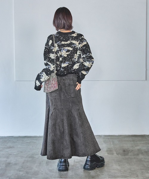 PAGEBOY（ページボーイ）の「アートパターンショートニット（ニット/セーター・レディース・オフホワイト/スカイブルー/ブラック・FREE）」の7枚目の写真