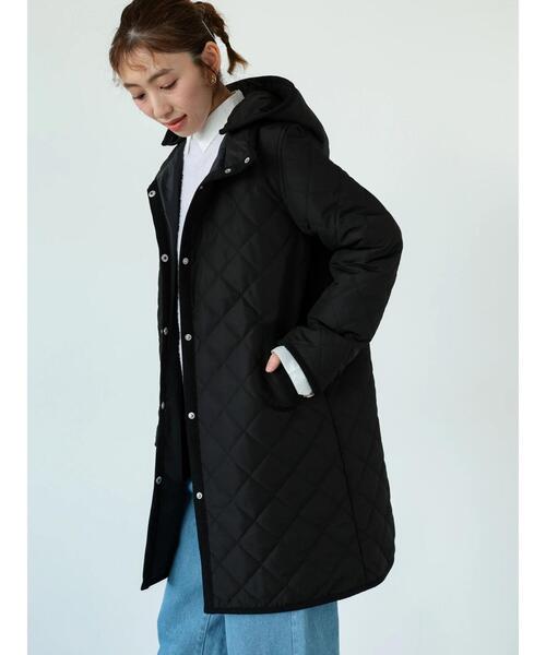 Lugnoncure（ルノンキュール）の「フード取外しキルトロングコート（その他アウター・レディース・モカ/ネイビー/ブラック・M/L）」の4枚目の写真