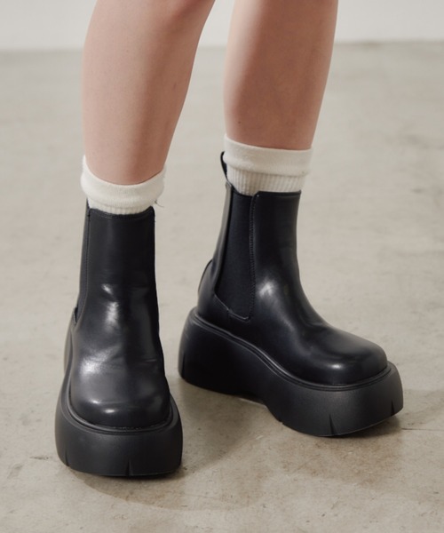 CIAOPANIC TYPY（チャオパニックティピー）の「厚底ソールサイドゴアブーツ（ブーツ・レディース・ブラック・22.5㎝/24.5cm/23.5cm）」の16枚目の写真