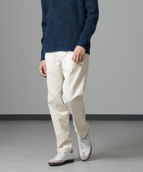 NANO universe(ナノユニバース)の「タックテーパードコーデュロイパンツ(その他パンツ・メンズ・ブラック/ブラウン/アイボリー・S/M/L/XL)」の2枚目の写真