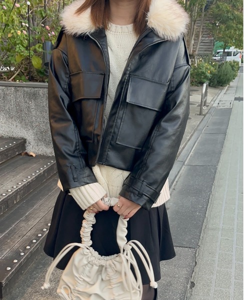 paravion（パラビオン）の「裏ボア合皮ブルゾン/ファー取り外し可能（ブルゾン・レディース・ベージュ/ブラック・SMALL/MEDIUM）」の15枚目の写真