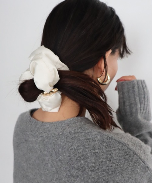 BARNYARDSTORM(バンヤードストーム)の「BARNYARDSTORM / PUFFYシュシュ(シュシュ・レディース・オフホワイト/ブラック・FREE)」の3枚目の写真