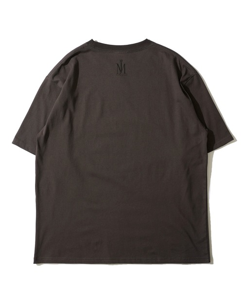 ADPOSION(アドポーション)の「【MICHAEL JACKSON/マイケル・ジャクソン】 リラックスフィット フロントプリント クルーネックTシャツ(Tシャツ/カットソー・レディース・チャコールグレー/ブラック・MEDIUM/LARGE/X-LARGE)」の6枚目の写真