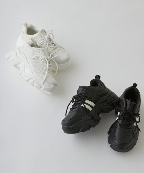 OLIVE des OLIVE(オリーブデオリーブ)の「オーガンリボン付き厚底スニーカー(その他シューズ・レディース・ホワイト/ブラック/サックスブルー・SMALL/MEDIUM/LARGE)」の6枚目の写真