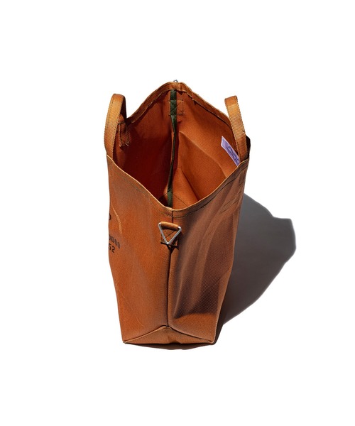 PUEBCO(プエブコ)の「FLEXIBLE CONTAINER FABRIC BAG(トートバッグ・メンズ・ブラウン系その他・ONE SIZE)」の4枚目の写真