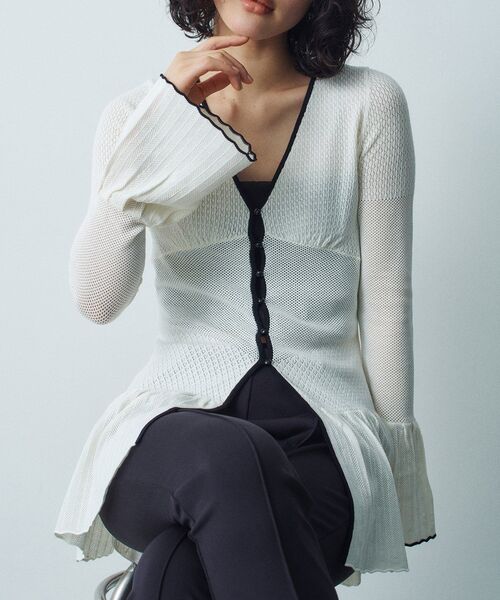CODE A（コードエー）の「◆lace tunic cardigan（カーディガン/ボレロ・レディース・オフホワイト/ブラック・00）」の2枚目の写真