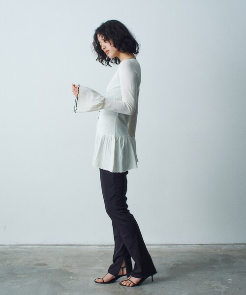 CODE A（コードエー）の「◆lace tunic cardigan（カーディガン/ボレロ・レディース・オフホワイト/ブラック・00）」の7枚目の写真