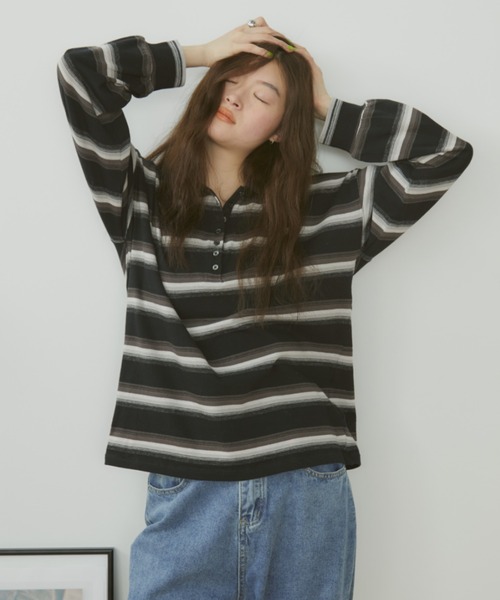 MERLOT(メルロー)の「マルチボーダーラガーシャツ(ポロシャツ・レディース・オフホワイト/ブラック・FREE)」の4枚目の写真