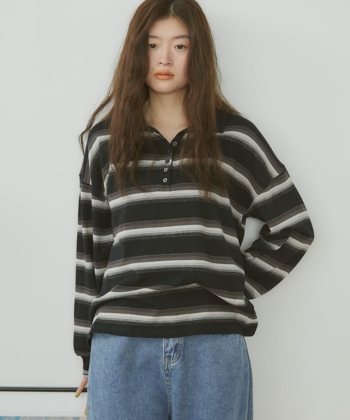 MERLOT(メルロー)の「マルチボーダーラガーシャツ(ポロシャツ・レディース・オフホワイト/ブラック・FREE)」の3枚目の写真