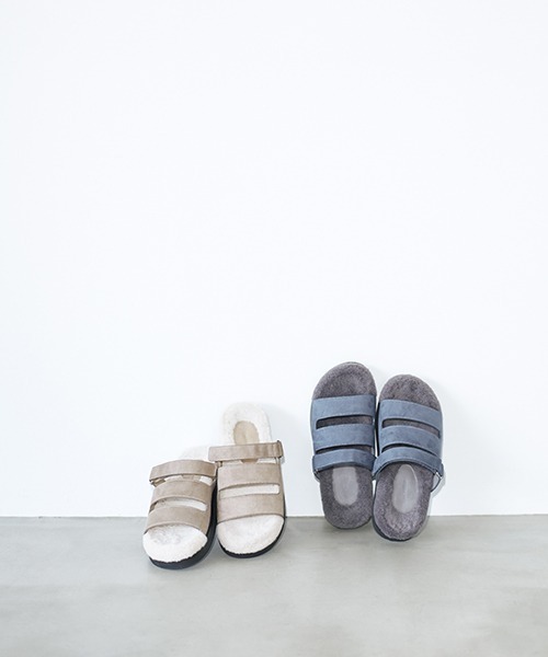 LE VERNIS（ル・ベルニ）の「LE VERNIS(ル・ベルニ)Faux fur sandals（サンダル・レディース・ブラック/ベージュ/ネイビー・SMALL/LARGE/MEDIUM）」の12枚目の写真