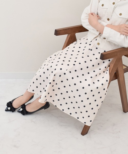 Bridget Birkin（ブリジットバーキン）の「【Bridget Birkin】パールリボンポインテッドパンプス(551033)（パンプス・レディース・ブラック系その他/ブラック/ブルー系その他・23.5/24.5/23/24/22.5）」の10枚目の写真