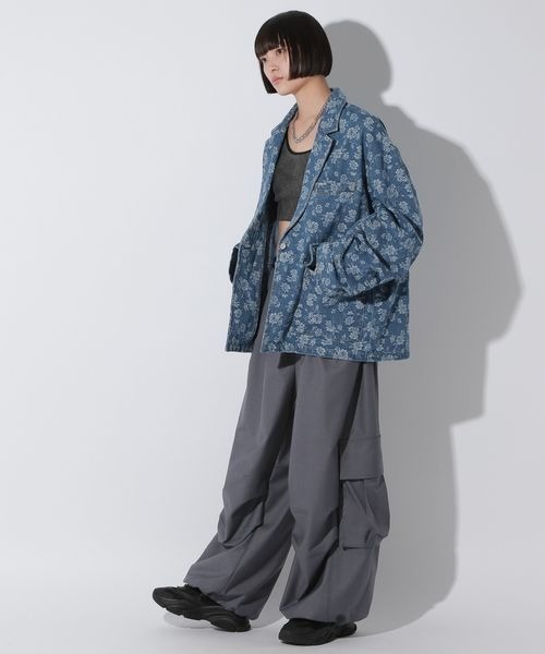 Anui(アニュイ)の「【UNISEX】フラワージャガードデニムジャケット(テーラードジャケット・レディース・ブルー/ブラック・MEDIUM)」の18枚目の写真