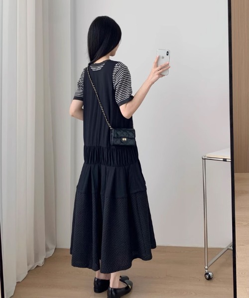 tageechita（タジチタ）の「【tageechita】異素材ミックス ギャザーデザインVネックワンピース（ワンピース・レディース・ブラック/ホワイト・S/M/L）」の15枚目の写真