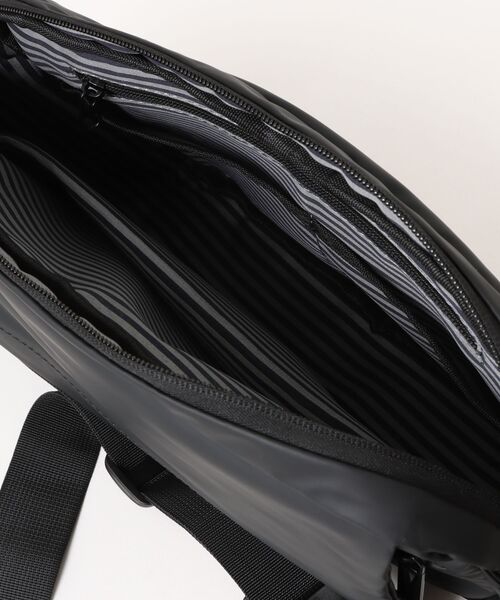 L LABEL（エルラベル）の「撥水加工ショルダーボディバッグ（ショルダーバッグ・メンズ・ブラック/ネイビー・FREE）」の17枚目の写真