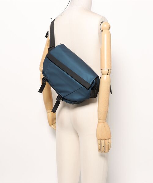 L LABEL（エルラベル）の「撥水加工ショルダーボディバッグ（ショルダーバッグ・メンズ・ブラック/ネイビー・FREE）」の16枚目の写真