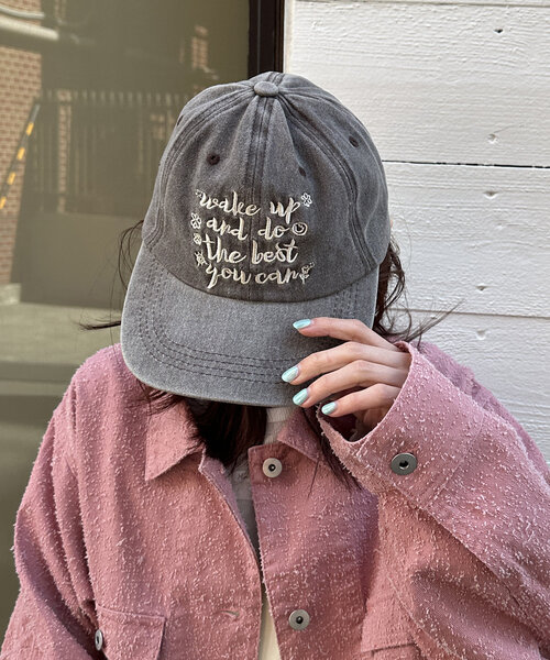 w closet（ダブルクローゼット）の「カラーロゴキャップ（キャップ・レディース・ブラウン/グリーン/ピンク・FREE）」の4枚目の写真