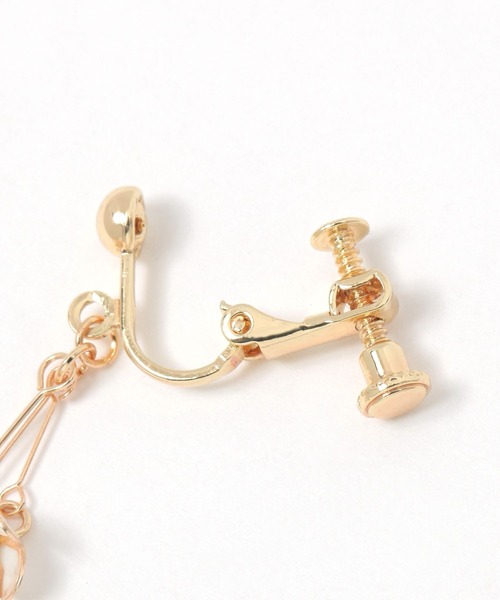 GLOBAL WORK（グローバルワーク）の「チューリップイヤリング/325835（イヤリング・レディース・ライトピンク/ホワイト・FREE）」の3枚目の写真