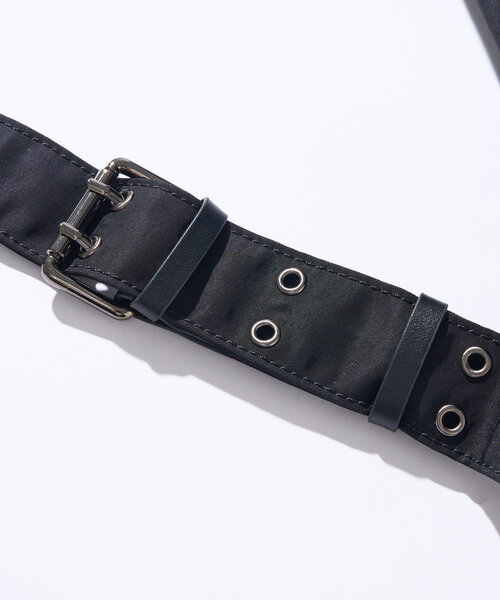 RIVE DROITE（リヴドロワ）の「【R.good(アールドットグッド)】ワッシャーナイロンハトメボディバッグ（ボディバッグ/ウエストポーチ・レディース・カーキ/ブラック・FREE）」の10枚目の写真