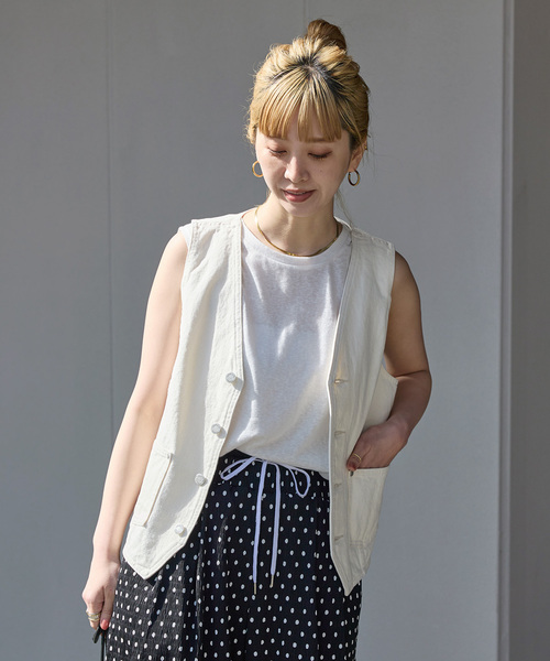 B.C STOCK(ベーセーストック)の「DU JOUR/デュ ジュール RIDING JEAN VEST(ベスト・レディース・ホワイト/ネイビー・FREE)」の8枚目の写真