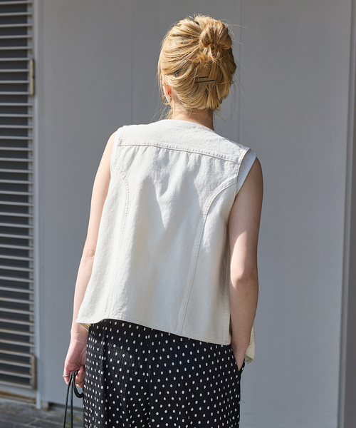 B.C STOCK(ベーセーストック)の「DU JOUR/デュ ジュール RIDING JEAN VEST(ベスト・レディース・ホワイト/ネイビー・FREE)」の11枚目の写真