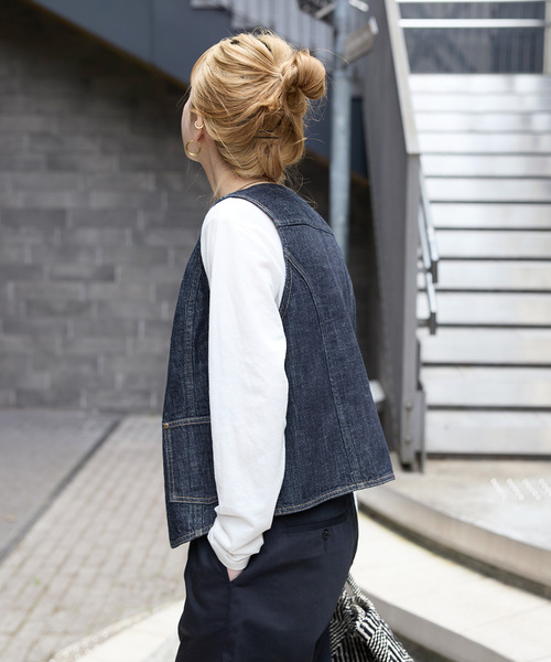 B.C STOCK(ベーセーストック)の「DU JOUR/デュ ジュール RIDING JEAN VEST(ベスト・レディース・ホワイト/ネイビー・FREE)」の22枚目の写真