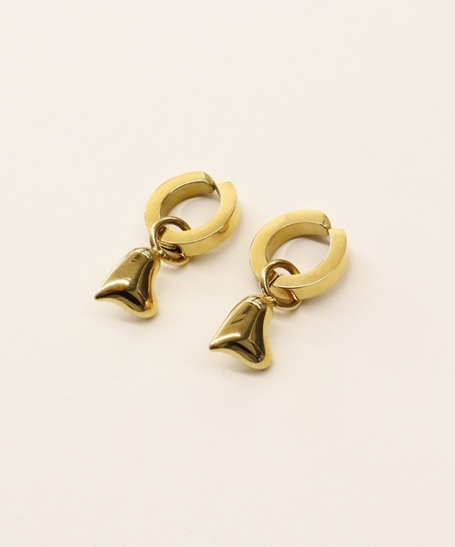 VATSURICA(バツリカ)の「〈VATSURICA〉金属アレルギー対応 / サージカルステンレス / ハート フープ ワンタッチイヤリング(イヤリング・レディース・ゴールド/シルバー・FREE)」の3枚目の写真