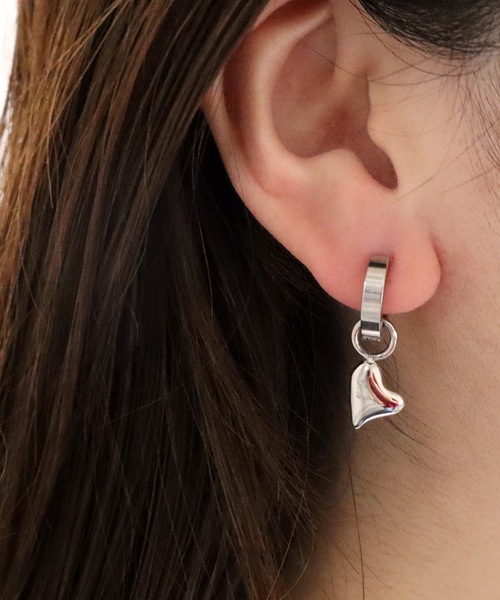 VATSURICA(バツリカ)の「〈VATSURICA〉金属アレルギー対応 / サージカルステンレス / ハート フープ ワンタッチイヤリング(イヤリング・レディース・ゴールド/シルバー・FREE)」の8枚目の写真