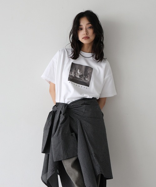 hellam（へラム）の「アソートプリントTシャツ（Tシャツ/カットソー・レディース・ホワイト×イエロー/ホワイト×ブラック/ホワイト×グレー/ベージュ/ホワイト×ブルー/ホワイト×グリーン・FREE）」の7枚目の写真