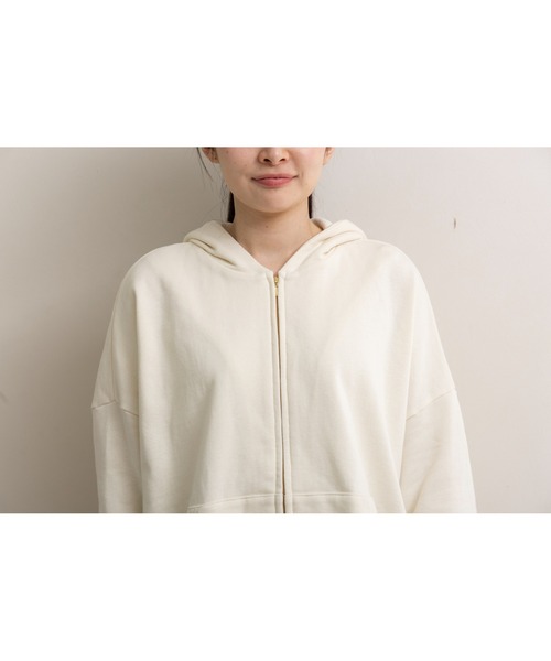 SETENS（セテンス）の「【ZOZO限定発売】【SETENS/セテンス】ジップアップスウェットパーカー（パーカー・レディース・ホワイト/ライトベージュ/チャコールグレー・F）」の7枚目の写真