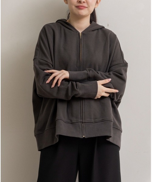 SETENS（セテンス）の「【ZOZO限定発売】【SETENS/セテンス】ジップアップスウェットパーカー（パーカー・レディース・ホワイト/ライトベージュ/チャコールグレー・F）」の9枚目の写真